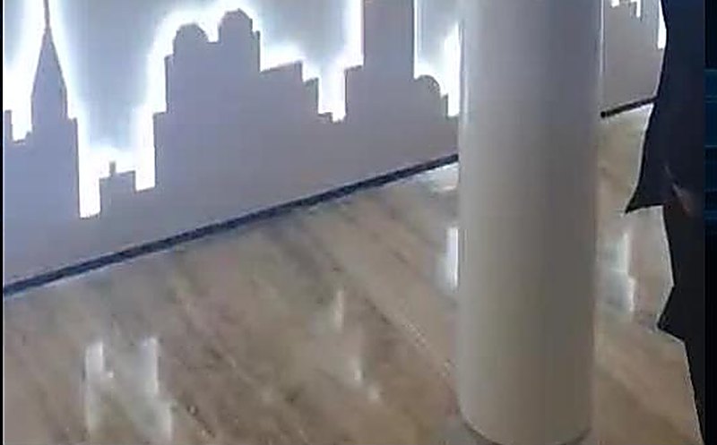 旋钮交互展示 - 旋转驱动 · 画面实时跟随